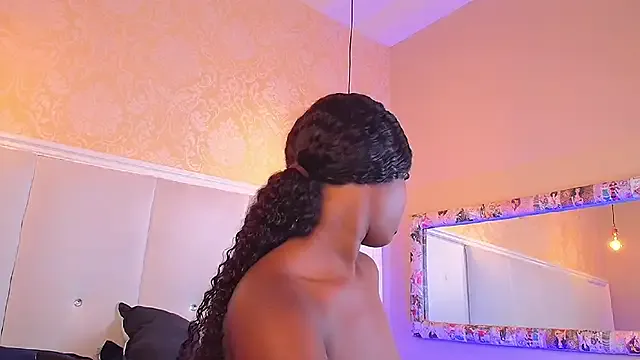 MichaelaCox Image 8