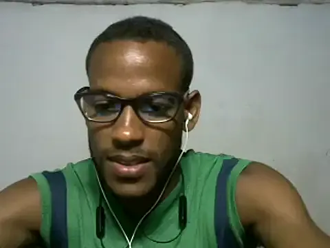 CleoLangley – webcam model profile photo Image 6