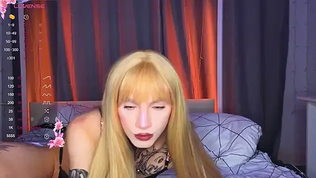 Mia--meow – webcam model profile photo Image 3