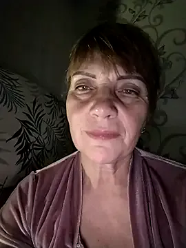 841_yayoi – webcam model profile photo Image 8