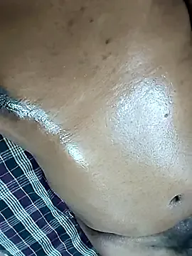 oxo_yuna_oxo – webcam model profile photo Image 5