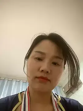 its_amesha – webcam model profile photo Image 2