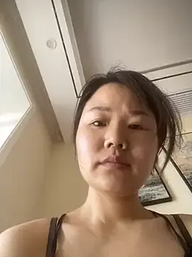 its_amesha – webcam model profile photo Image 8