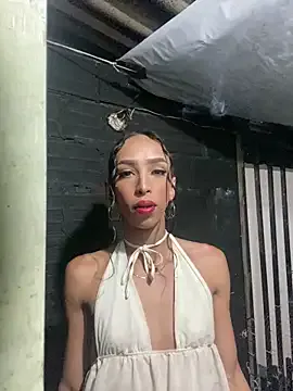 PrincessLauren420 – webcam model profile photo Image 4