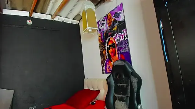 PrincessLauren420 – webcam model profile photo Image 7