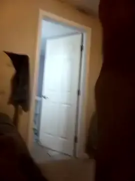 roouse – webcam model profile photo Image 19