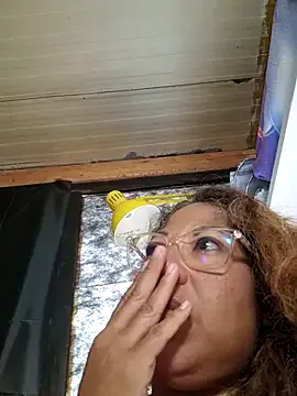 RollDolls – webcam model profile photo Image 14