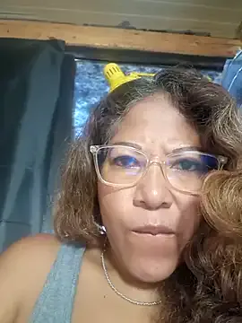 RollDolls – webcam model profile photo Image 16