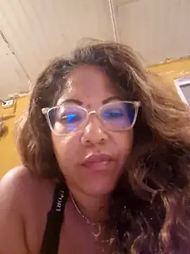 RollDolls – webcam model profile photo Image 17