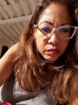 RollDolls – webcam model profile photo Image 8