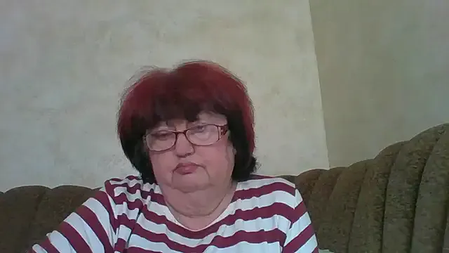 _Alice_1 – webcam model profile photo Image 3