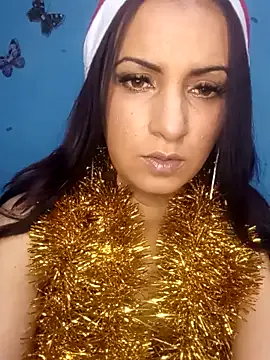 roouse – webcam model profile photo Image 5