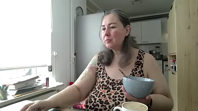 AmeliaBrilliants – webcam model profile photo Image 11