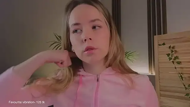 milly_shy Image 5
