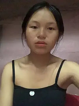 Yui-Ch – webcam model profile photo Image 7