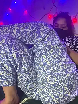 Pink-Pussy-Russian-Girl – webcam model profile photo Image 19