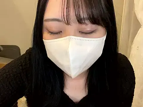 seraphine23 – webcam model profile photo Image 13