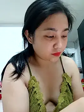 Mia--meow – webcam model profile photo Image 14