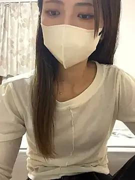 Yui-Ch – webcam model profile photo Image 13