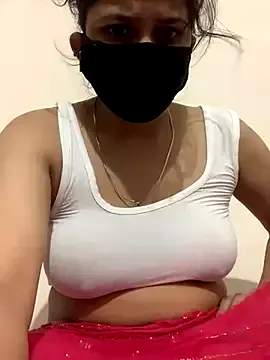 CharilWilsun – webcam model profile photo Image 5