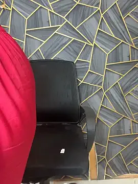 Megu_Melon – webcam model profile photo Image 4