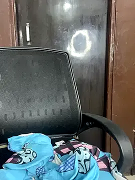 Megu_Melon – webcam model profile photo Image 8