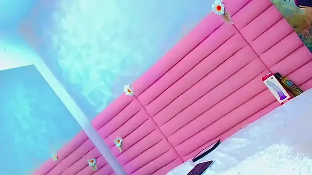 Jazmine_star – webcam model profile photo Image 2