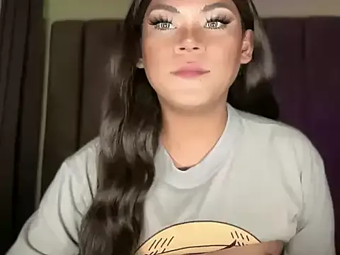 ClaireBree – webcam model profile photo Image 3