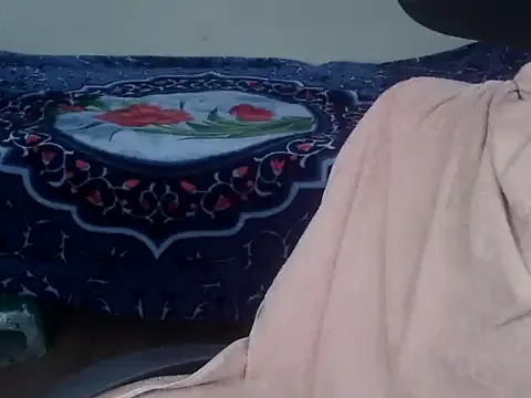 katrinewestx – webcam model profile photo Image 4