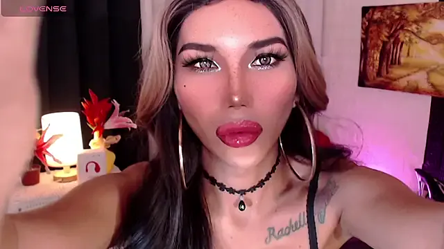 Yui-Ch – webcam model profile photo Image 2