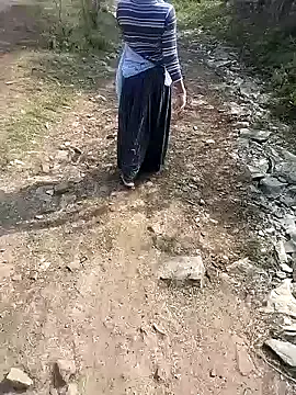 maataaan – webcam model profile photo Image 2