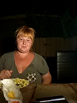  – webcam model profile photo Image 3