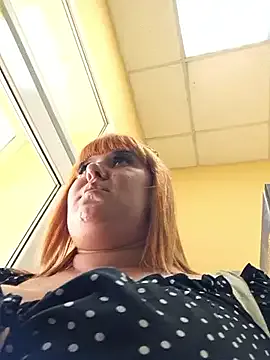  – webcam model profile photo Image 7