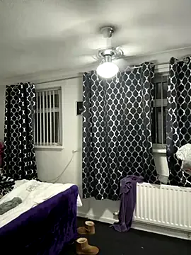 DarkDea – webcam model profile photo Image 5