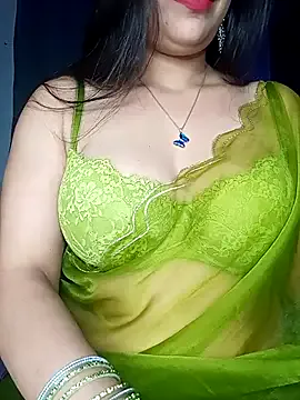 Stephania – webcam model profile photo Image 6