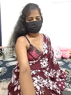 Yui-Ch – webcam model profile photo Image 15