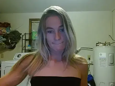 AliceRusso – webcam model profile photo Image 18