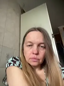MIUNELLY – webcam model profile photo