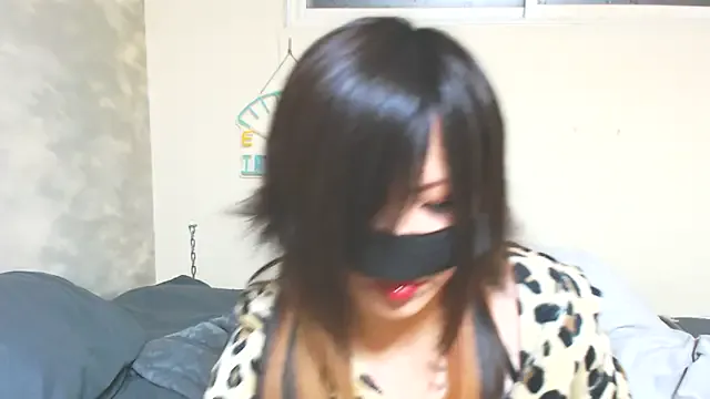  – webcam model profile photo Image 2