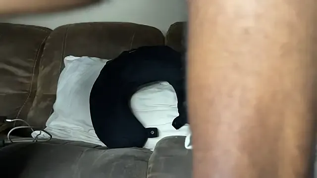 Horny_pratiksha – webcam model profile photo Image 5