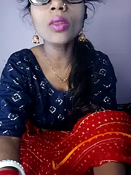 Mia--meow – webcam model profile photo Image 7