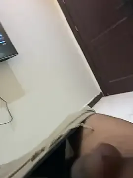 moira_xz – webcam model profile photo