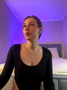 Melissa – webcam model profile photo Image 12