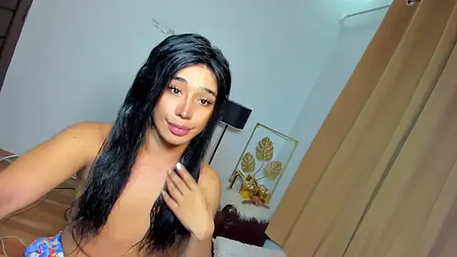 Crystal_Valentine – webcam model profile photo Image 5