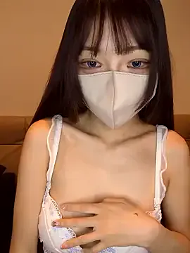 Humsafar-HDX-13 – webcam model profile photo Image 12