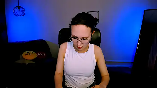 Priyanka_Pal – webcam model profile photo Image 5