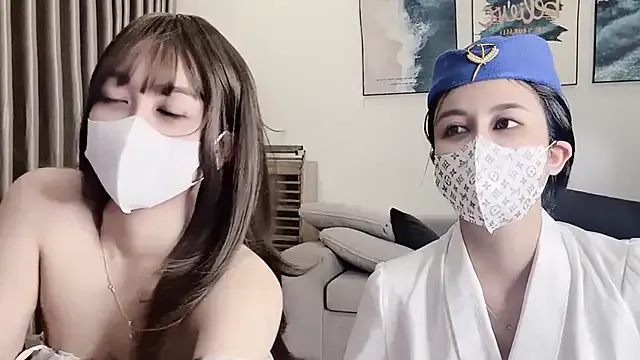 GouGou-111 – webcam model profile photo Image 17