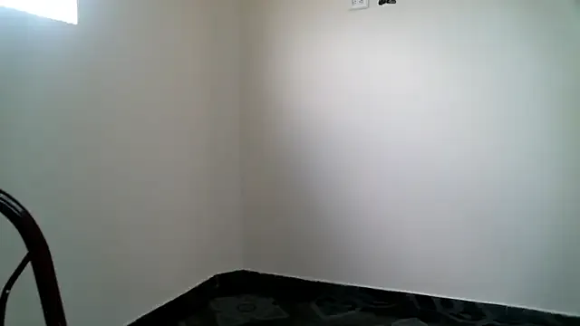 KarinAss – webcam model profile photo Image 13