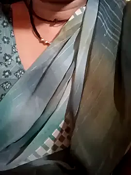 KarinAss cam model Image 1