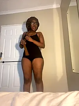 Garima_G – webcam model profile photo Image 6